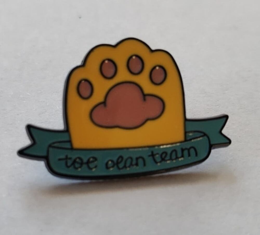 Cute Toe Bean Club Cat Paw Pin Kitty Lapel Hat Brooch